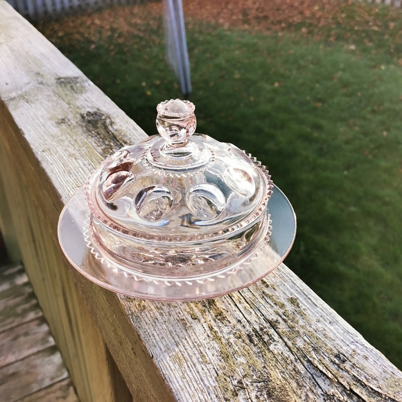 Vintage Coin Dot Cut Glass Lilac Colour Lidded Dish - Picture 2 of 16